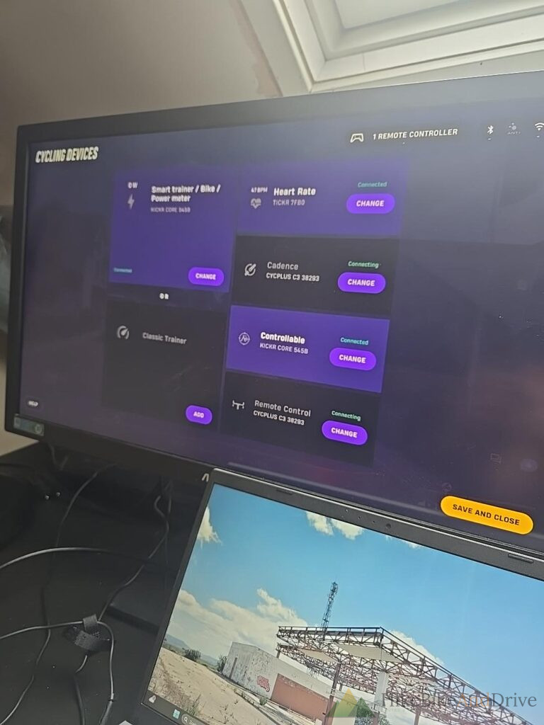 Apparatenscherm in Rouvy met KICKR Core en Remote Control
