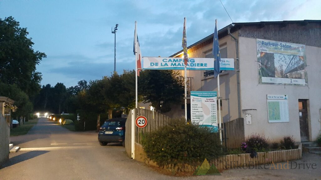 Campsite reception at Port-sur-Saône in the evening